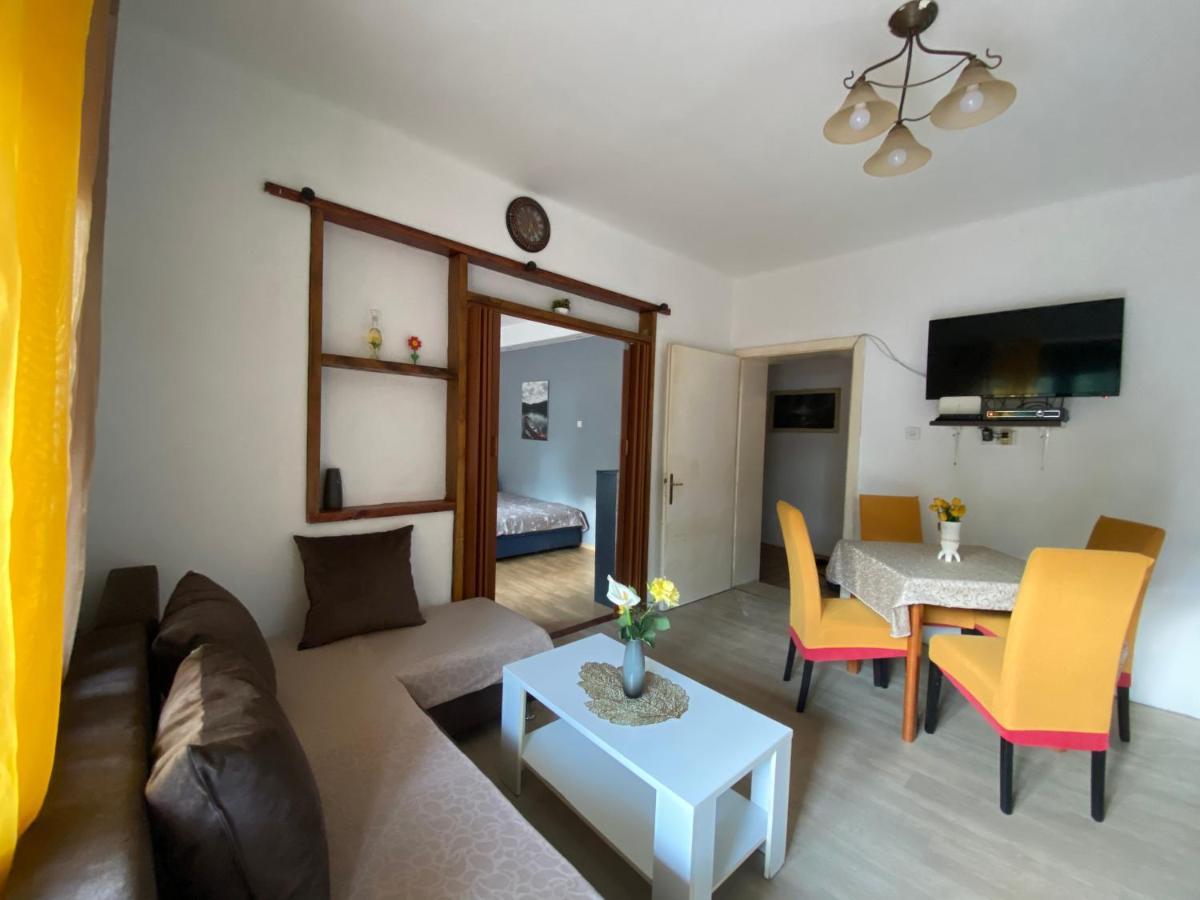 Apartments Vido โกตอร์ ภายนอก รูปภาพ